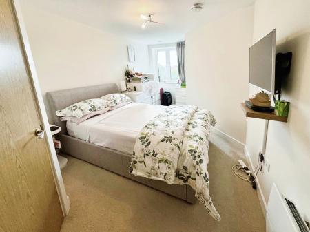 1 bedroom Flat to let in Shortwood Copse Lane, Beggarwood, Basingstoke, RG23