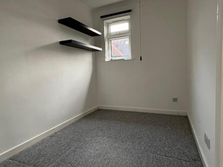 1 bedroom Flat for sale in Claylands Road, Winchester, SO32