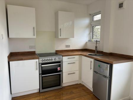 1 bedroom Flat for sale in Claylands Road, Winchester, SO32