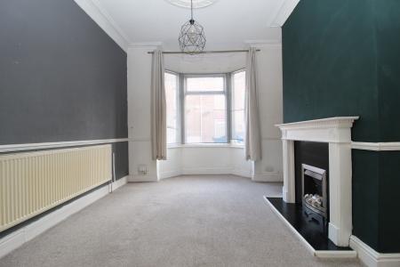 2 bedroom Terraced House for sale in Brazil Street, Hull, HU9