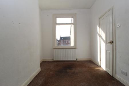 2 bedroom Terraced House for sale in Brazil Street, Hull, HU9