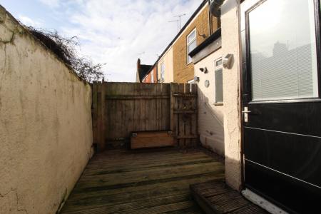 2 bedroom Terraced House for sale in Brazil Street, Hull, HU9
