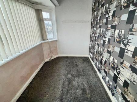 3 bedroom Terraced House for sale in Southcoates Lane, Hull, HU9