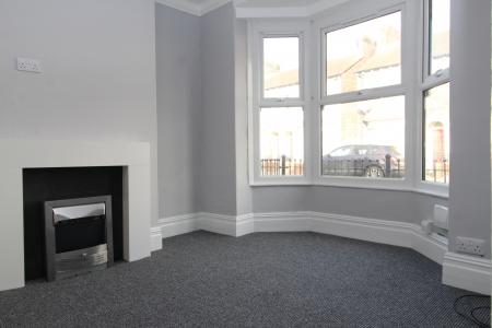 2 bedroom Terraced House to let in White Street, Hull, HU3