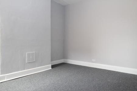 2 bedroom Terraced House to let in White Street, Hull, HU3