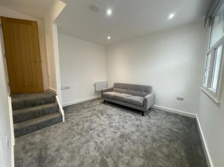 1 bedroom Flat to let in 33 Lowgate, City centre, Hull, HU1