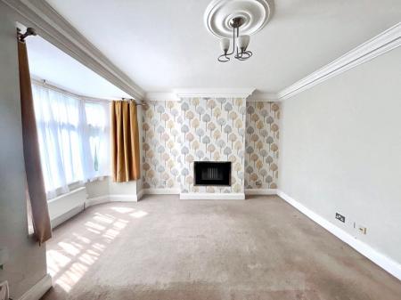 3 bedroom Terraced House for sale in Etherington Road, Hull, HU6