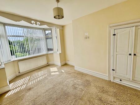 3 bedroom Terraced House for sale in Etherington Road, Hull, HU6