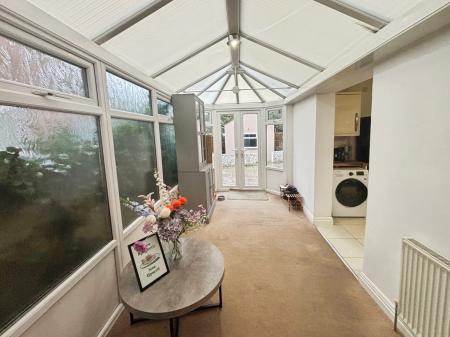 3 bedroom Terraced House for sale in Etherington Road, Hull, HU6