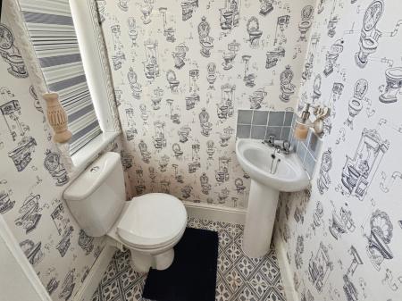 2 bedroom Terraced House for sale in Bristol Road, Hull, HU5