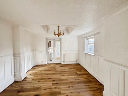 2 bedroom Terraced House for sale in Bristol Road, Hull, HU5