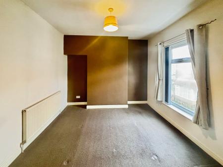 2 bedroom Terraced House for sale in Ena Street, Hull, HU3