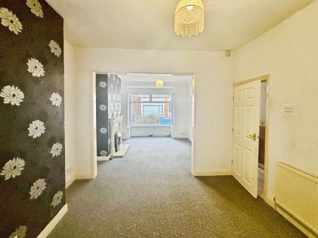 2 bedroom Terraced House for sale in Ena Street, Hull, HU3