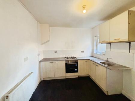2 bedroom Terraced House for sale in Sculcoates Lane, Hull, HU5