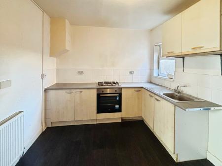2 bedroom Terraced House for sale in Sculcoates Lane, Hull, HU5