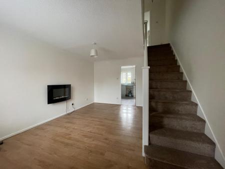 2 bedroom Terraced House to let in St Abbs Close, Victoria Dock, HU9