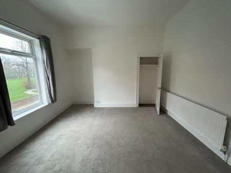 2 bedroom Terraced House to let in Division Road, Hull, HU3