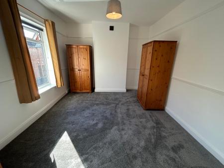 2 bedroom Terraced House to let in Sharpe Street, Hull, HU5