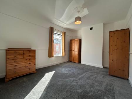 2 bedroom Terraced House to let in Sharpe Street, Hull, HU5