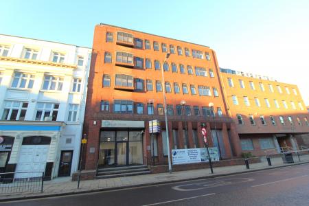 1 bedroom Apartment to let in George Street, Hull, HU1
