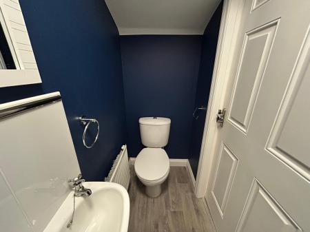 3 bedroom Town house to let in Halecroft Park, Kingswood, Hull, HU7