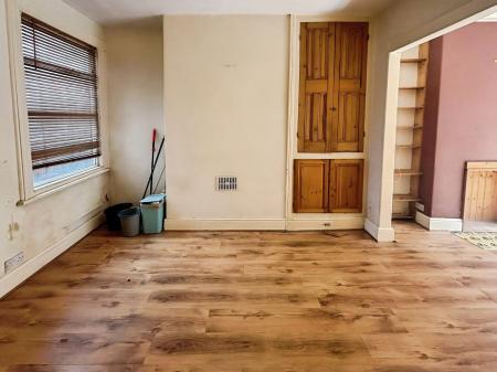 2 bedroom Terraced House for sale in Manvers Street, Hull, HU5