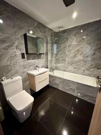 1 bedroom Flat to let in Silvester Street, City centre, Hull, HU1