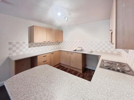 2 bedroom Flat for sale in Hessle High Road, Hull, HU4