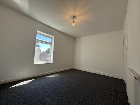 3 bedroom Terraced House to let in Thirlmere Avenue, Wellsted Street, Hull, HU3