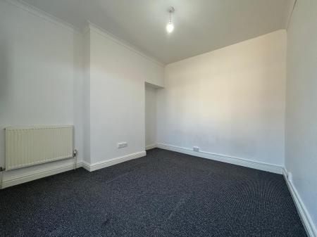 3 bedroom Terraced House to let in Thirlmere Avenue, Wellsted Street, Hull, HU3
