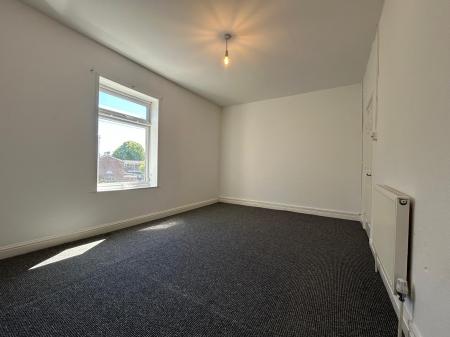3 bedroom Terraced House to let in Thirlmere Avenue, Wellsted Street, Hull, HU3