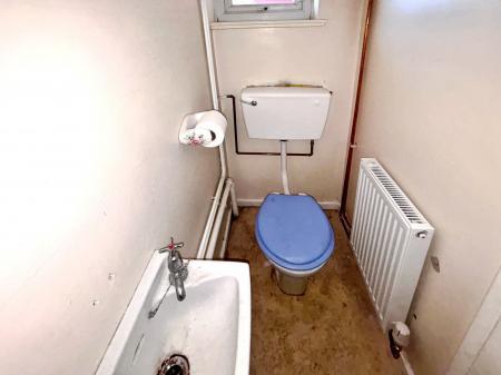 3 bedroom Terraced House for sale in Reigate Close, Hull, HU8