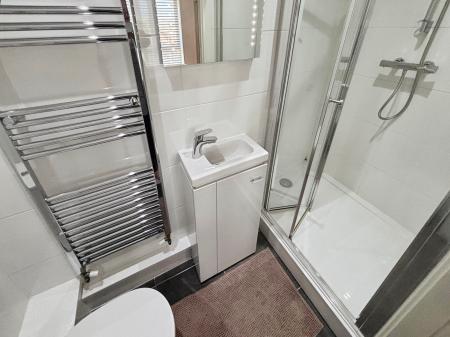 2 bedroom Flat for sale in Queen Street, City centre, Hull, HU1
