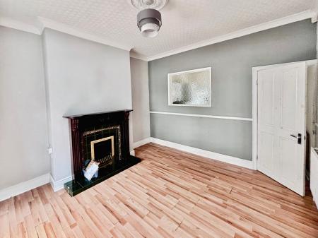 2 bedroom Terraced House for sale in Polo Villas, Hull, HU5