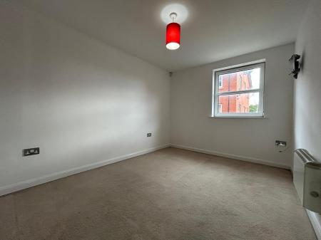2 bedroom Flat to let in Francis Street, Hull, HU2