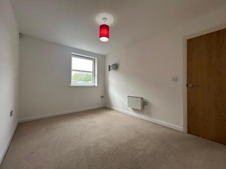2 bedroom Flat to let in Francis Street, Hull, HU2