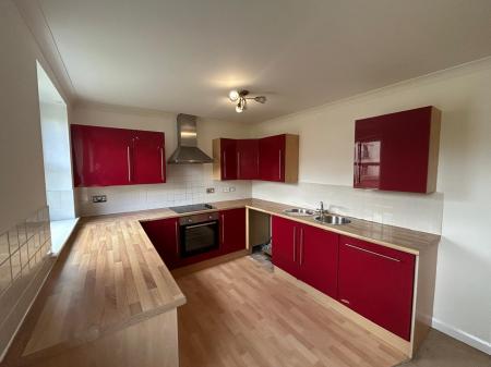 2 bedroom Flat to let in Francis Street, Hull, HU2