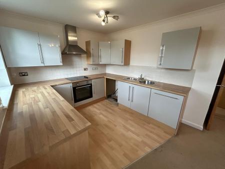 2 bedroom Flat to let in Francis Street, Hull, HU2