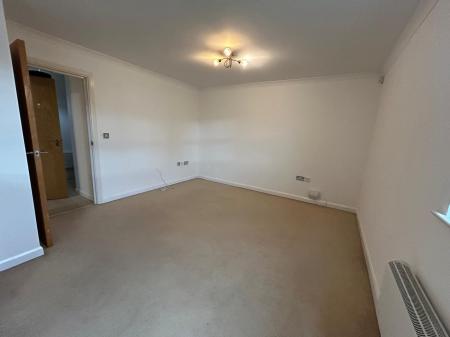 2 bedroom Flat to let in Francis Street, Hull, HU2