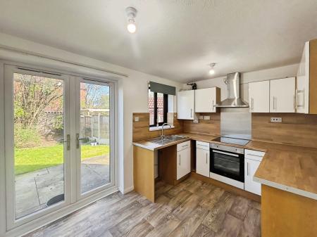 2 bedroom Semi-detached house to let in Chester Avenue, Beverley, HU17