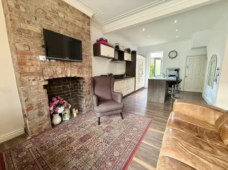 1 bedroom House share to let in Belvoir Street, Hull, HU5