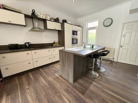 1 bedroom House share to let in Belvoir Street, Hull, HU5