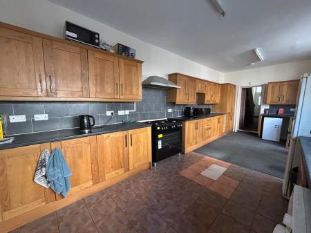 1 bedroom House share to let in Morrill Street, HU9, Hull, HU9
