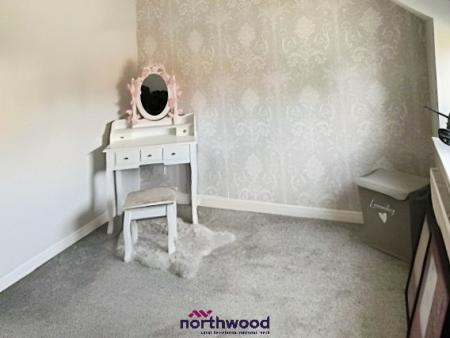 2 bedroom Town house to let in Council Avenue, Hull, HU4