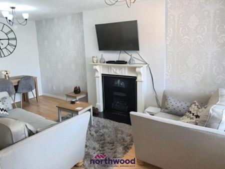2 bedroom Town house to let in Council Avenue, Hull, HU4