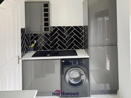 2 bedroom Town house to let in Council Avenue, Hull, HU4