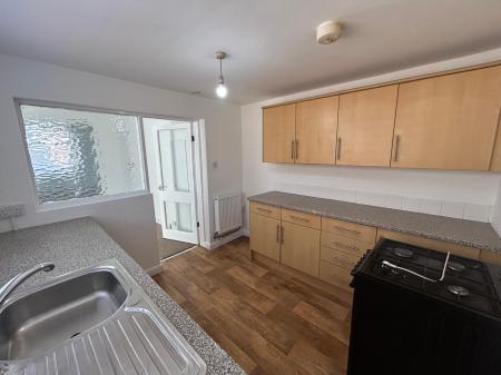 2 bedroom Terraced House to let in Holyrood Avenue, Spring Bank West, HU3, Hull, HU3