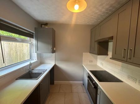 2 bedroom Terraced House to let in Sherwood Avenue, HU5, Hull, HU5