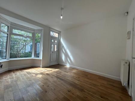 2 bedroom Terraced House to let in Sherwood Avenue, HU5, Hull, HU5