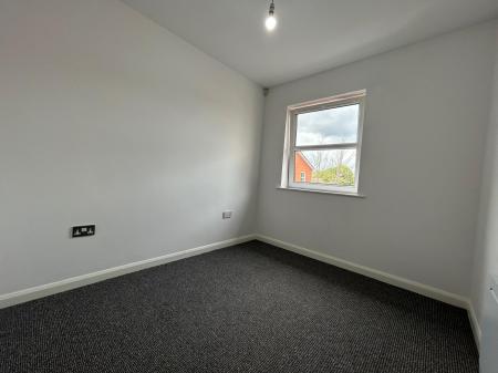 2 bedroom Flat to let in Francis Street, Hull, HU2